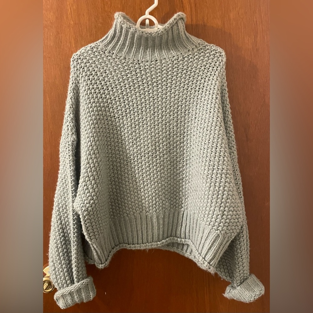 Seafoam green knit H&M sweater